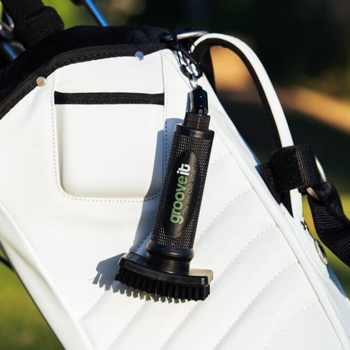 Grooveit "The Wet Club Scrub Golf Water Brush - Anti-Leak Design with Magnetic Brush and 3 Year Warranty
