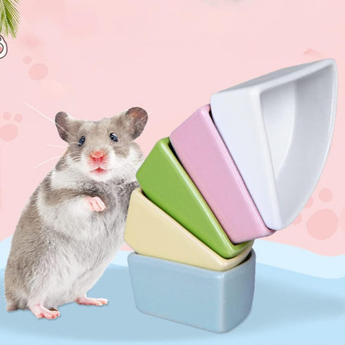 ULTECHNOVO Ceramic Small Animal Water Bowl - Prevent Tipping for Guinea Pig & Hamster Food Bowl