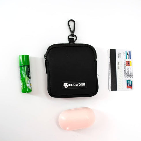 COOWONE Dog Training Treat Pouch, Waterproof Dog Treat Bag with Clip, Pocket Sized for Pet Training