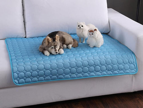 Extra Large Dog Cooling Mat, Breathable Washable Summer Pet Cooling Pad for Kennels, Crates, Beds (Blue) 40"x28"