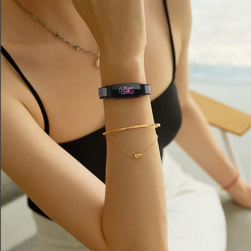 Nylon Bands for Fitbit Luxe, Adjustable Breathable Fabric Sport Straps, Soft Replacement Solo Loop Wristband for Women