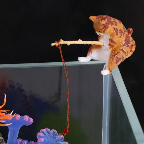 Cat Fishing Figurine Mini Cute Cat Statue Decor Mini Cat Fishing Fish Tank Ornaments Aquarium Miniature Figurines Animal Statues Ornaments for Home Decoration