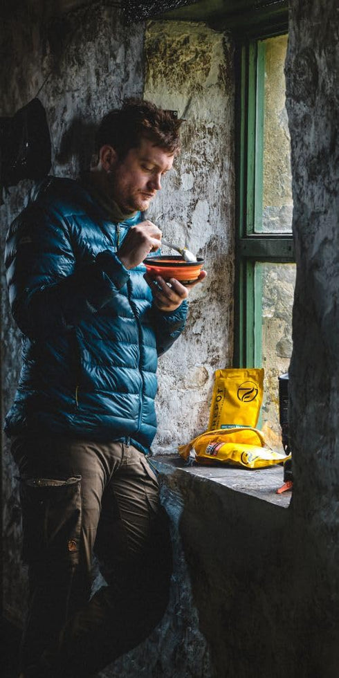 Backpacking (2 FIREPOT Chilli non Carne with Rice - Healthy Plant Based Dehydrated Camping & Meals Servings)