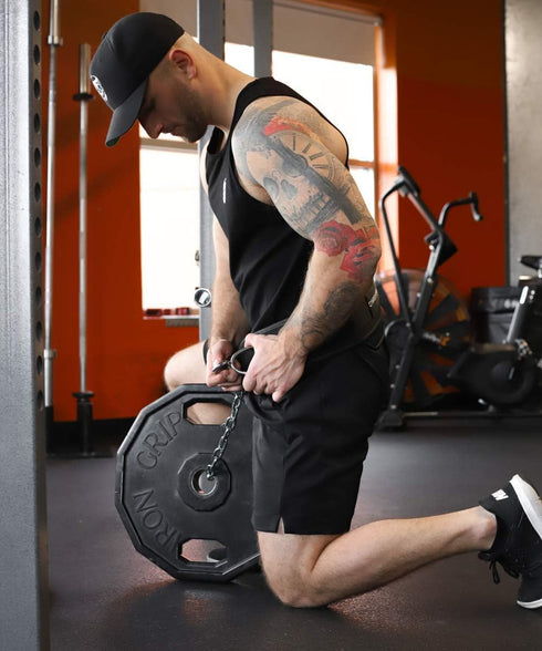 Gymreapers Dip Belt with Chain for Weightlifting, Heavy Duty Steel Chain for Pull Ups & Dips