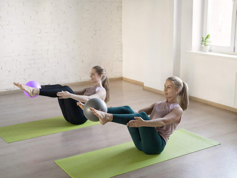 Small Exercise Ball for Between Knees, 6 inch Pilates Ball with Pump, Mini Yoga Core Ball for Physical Therapy