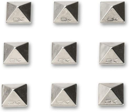 Pyramid Studs Snowboard Stomp Pad