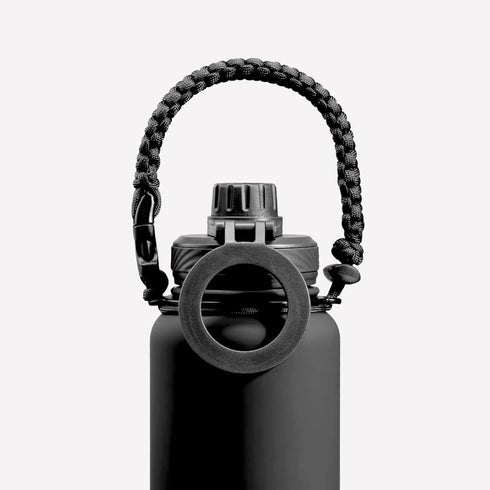 22 oz ZTAR Insulated Stainless Steel Water Bottle Compatible with Magsafe usable as Tripod, Leak-Proof, Keeps Drinks