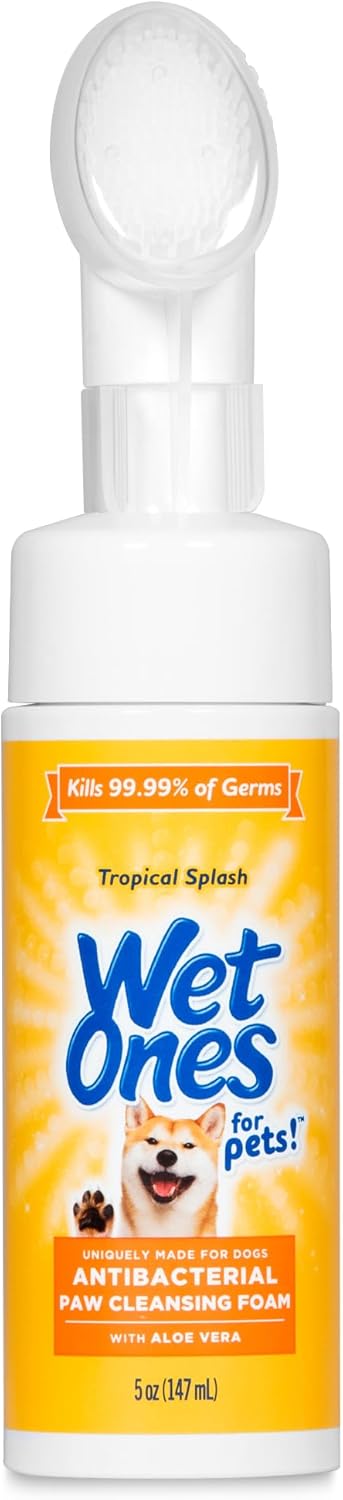 Wet Ones for Pets Antibacterial Dog Paw Cleansing Foam with Built-in Scrubber Brush, Tropical Splash Scent, 5 oz
