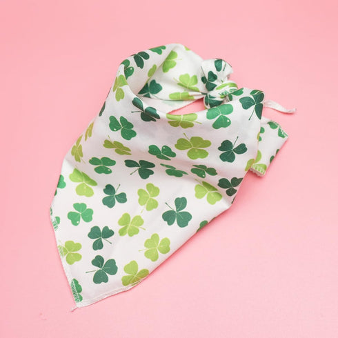AIMPLANACT 1 x Green Four Leaf Clover Cat Scarf Small Dog Cat Pet Burp Scarf Neck Warmer Jewelry