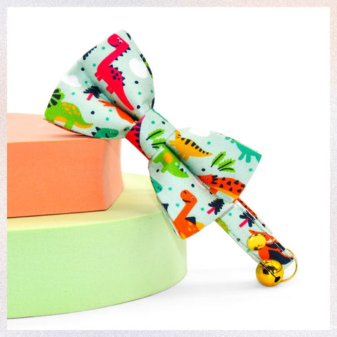 Cute Green Dinosaur Cat Bow Tie Collar, Breakaway with Bell, Safety Plastic Buckle for Cats