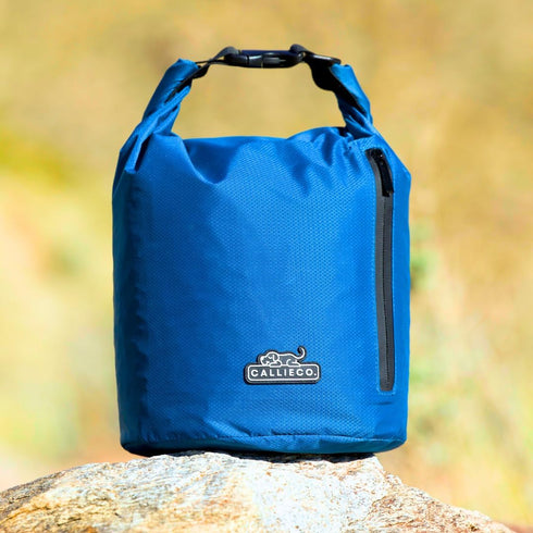 Dog Food Travel Bag with 1 Cup Scoop: Waterproof Kibble Storage Container for Home, Camping, 32 Cups (Blue)
