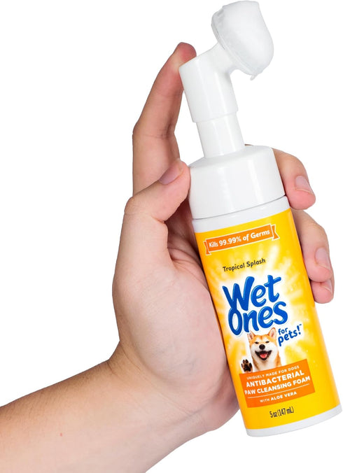 Wet Ones for Pets Antibacterial Dog Paw Cleansing Foam with Built-in Scrubber Brush, Tropical Splash Scent, 5 oz