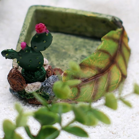 JINJUMEI Hermit Crab Food Dish, Resin Hermit Crab Food & Water Bowl, Hermit Crab Accessories, Cactus Design Reptile