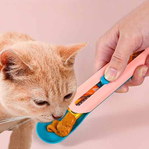 White Cat Strip Squeeze Spoon, Pet Feeder for Wet Food, Cat Snack Spoon for Lickable Treats