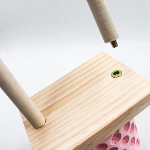 MHLLGN Chicken Coop Accessories, Beak Grinding Calcium Stone with Woodem Stake, Chicken Enrichment Toys, Chicken Coop