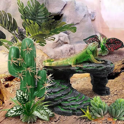 QuarenDen 4 Fake Reptile Plants, Desert Reptile Plants Succulent kit, Reptile Terrarium Decorative, Pcs, Faux Cactus