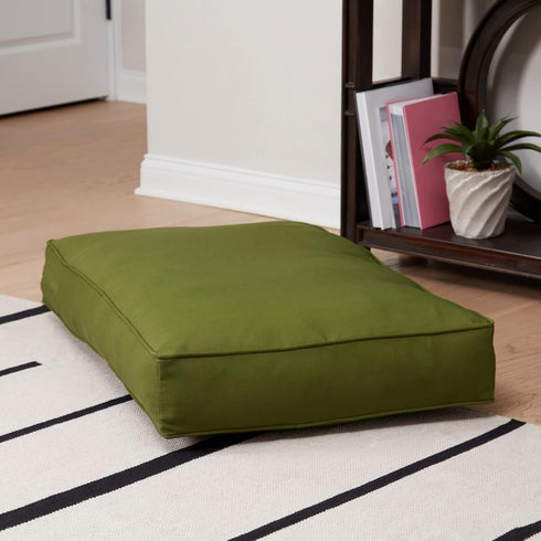 Casey Small Hunter Rectangle Indoor/Outdoor Pillow Style Dog Bed (36 x 24 in.)