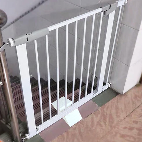8 PCS Plastic Triangle Support Feet for Pet Gate, Reinforcement Fitting for Free Standing Dog Panel Fence