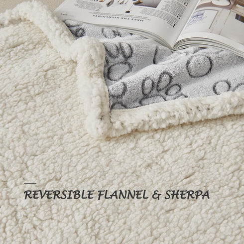 Qeils Dog Blankets for Small Dogs, Waterproof Washable Sherpa Fleece Puppy Blanket, 30"X40", Grey Paw Print