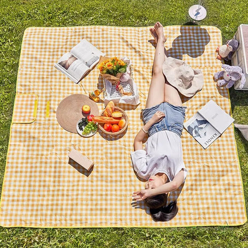 RUIBOLU 80x60in 2-4 Beach Blanket Large Picnic Blankets, Sandproof Beach Mat for Adults Waterproof Quick Drying Outdoor