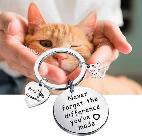 MYOSPARK Pet Groomer Keychain, Dog Salon Gift, Appreciation Jewelry for Pet Beauticians, Never Forget the Difference