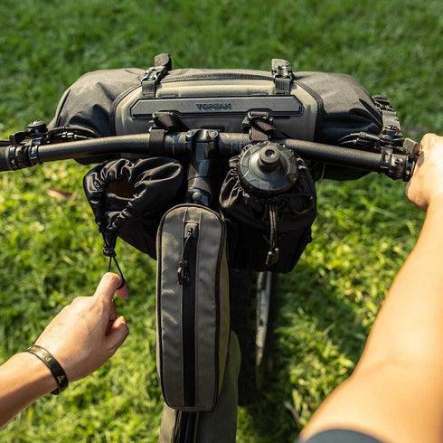 1L Topeak FreeLoader Bike Bag (Black) Stem-Mounted Handlebar Storage Pouch with Adjustable Straps, Side Mesh Pocket