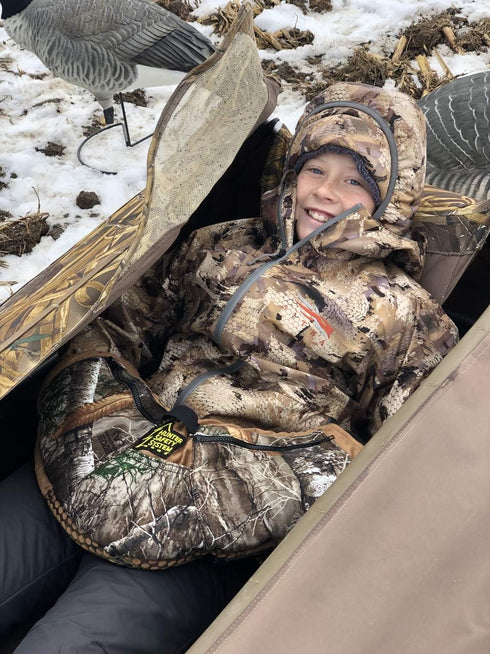 Hunter Safety System Muff-Pak: Polar Fleece Hand Warmer, Ergonomically Correct Hunting Gear
