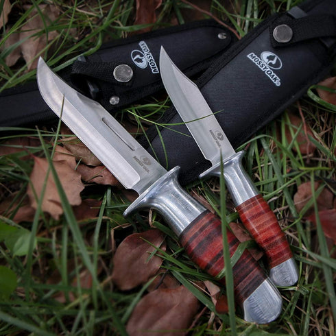 Mossy Oak Fixed Blade Bowie Knife, 2-Piece Hunting Knife with Leather Handle and Laser Pattern Sheath Included