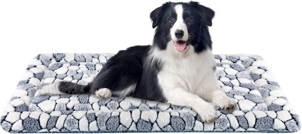 VANKEAN Dog Crate Pad Bed Mat, Reversible Soft Pet Sleeping Mat for Small to XX-Large Dogs, Machine Washable (Grey