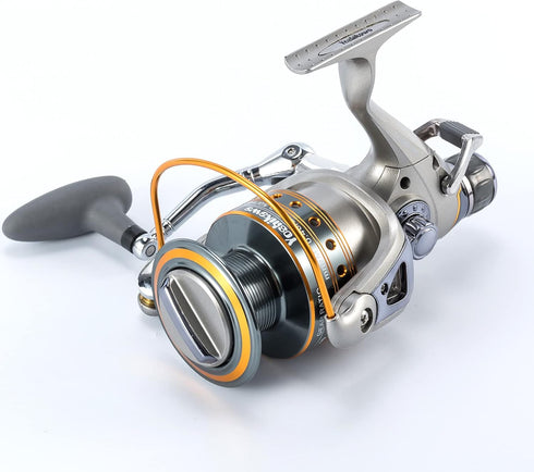 Yoshikawa Baitfeeder Spinning Reel, 5.5:1, 11 High Power Ball Bearings, 30Lb Drag, Saltwater/Freshwater