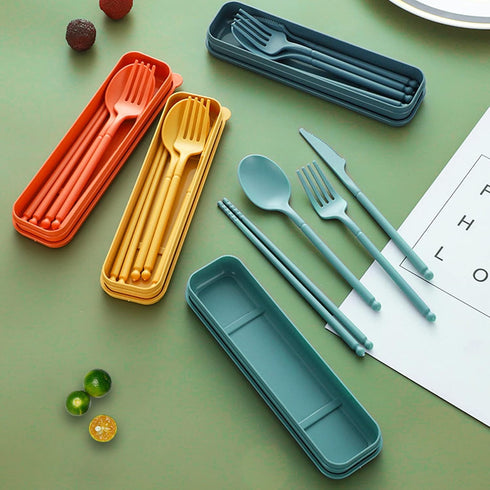 Travel Utensils with Case, Reusable Camping Utensil Set, Plastic Cutlery Set for Picnic, Camping or Daily Use