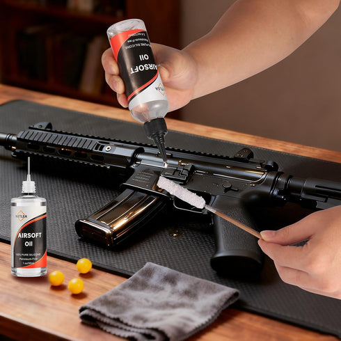 4.4 oz Airsoft Oil lubricating with Needle Oiler Pure Silicone Lubricant Airsoft Chamber Lube for Airgun Lubrication