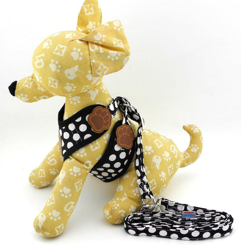 SMALLLEE_LUCKY_STORE Soft Mesh Nylon Vest Pet Cat & Dog Harness Leash Set, Black, S (Chest: 9.5"-13.5")