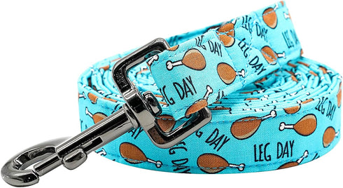 Elegant little tail Holiday Dog Leashes, Durable Christmas Leash for Small Medium Large Dogs, Comfortable Design