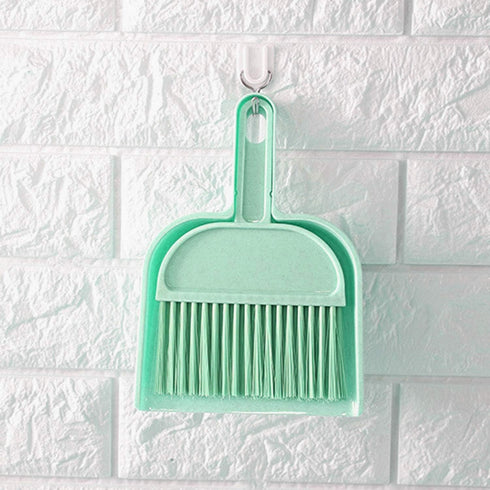 Cage Cleaner for Guinea Pigs, Rypet, Mini Dustpan and Brush Set Cleaning Tool for Small Animals (1 Pack)