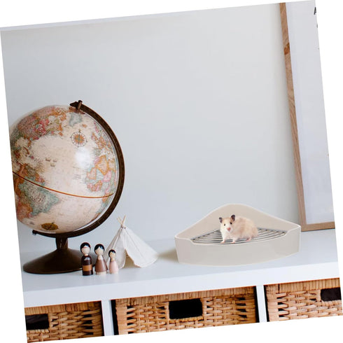 Chinchillas Small Animal Corner Litter Box Triangle Ceramic Potty for Rabbits Guinea Pigs Hamsters and Portable Design