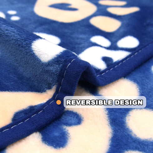 Soft Fleece Dog Blanket for Small Medium Dogs, Fluffy Flannel Pet Cat Puppy Blanket Mat Cover, Cute Paw Print Throw