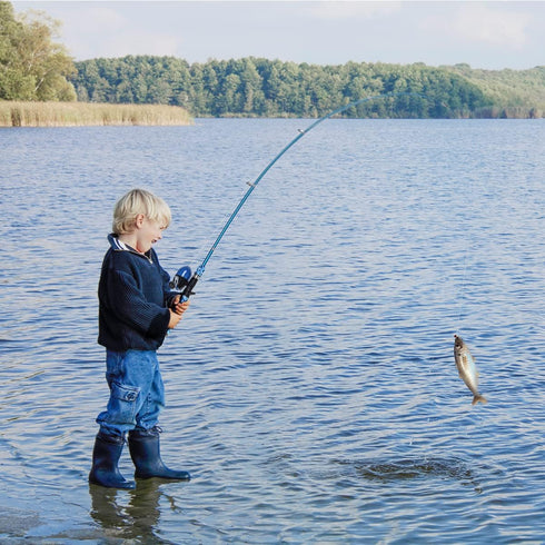 LEOFISHING Kids Fishing Pole Set, Portable Telescopic Rod and Spincast Reel with Fishing Net and Bucket