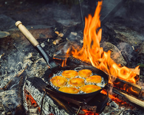 JÄGARSTEKPANNA Original Carbon Steel Frying Pan with Foldable Birch Handle