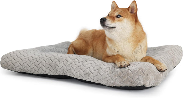 Dog Crate Bed for Medium Dogs - 30 Inch Crate Pads for Dog Cages - Soft and Fluffy Crate Mats for Dogs Up to 40 lbs -