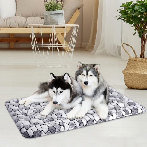 VANKEAN Stylish Dog Crate Pad Bed Mat Reversible (Cool & Warm), Soft Sleeping Mat for Small to XX-Large Dogs, Grey Stone