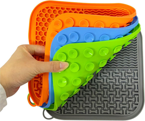 Dog Lick Mat - Slow Feeder Licking Mat with Suction Cups, Non-Slip Pad for Feeding and Training (Green)