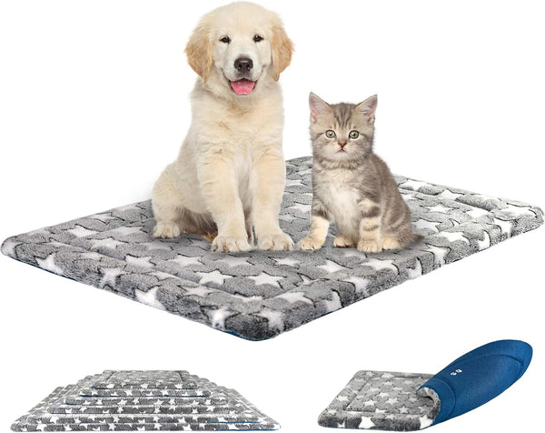 KROSER Fancy Dog Crate Pad, Reversible Dog Bed Mat for Small to XXX-Large Dogs, Grey, Navy, Star Pattern