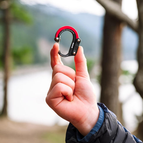 GEAR AID HEROCLIP Mini Carabiner Gear Clip and Hook for Hanging Bags, Purses, Lanterns, Tools, and More