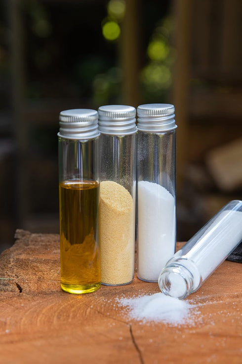 BLEEKER & RWE Backpack Bushcraft Camping Spice Kit Portable with Glass Jars, Funnel and Carabiner Great for and Travel