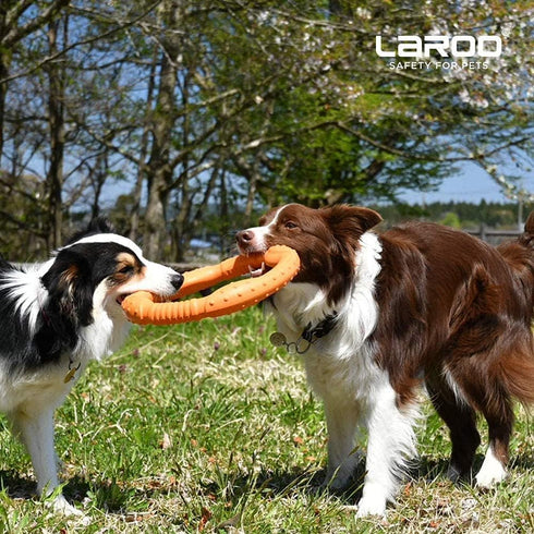 LaRoo Dog Toys for Large Dogs, Floatable Dog Flying Discs Tug Toy, Interactive Tug of War Ring Toy, Funny Fetch