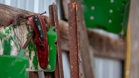 Old Timer 158OT Guthook Skinner, 7.3in High Carbon S.S. Full Tang Fixed Blade Knife for Outdoor Use