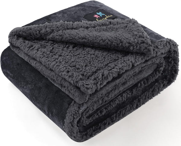 Luciphia Waterproof Blanket for Large Dogs, Washable Reversible Pet Bed Cover, Soft Sherpa Fleece, Grey Small (40" x