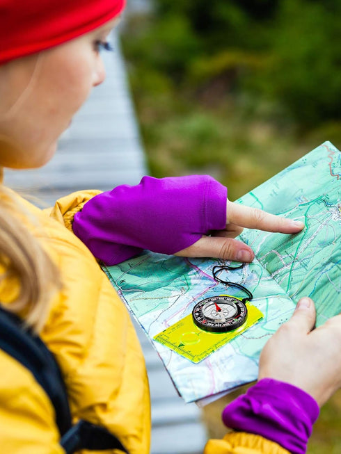 Gejoy 4 Backpacking Pieces Hiking Compass Orienteering Compass Map Navigation Gear Wilderness Survival Gifts for Kids