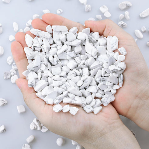 Howlite 1lb Crystal Chips Bulk, Fish Tank Decorations, Aquarium Rocks Gravel for Plants and Candle Making